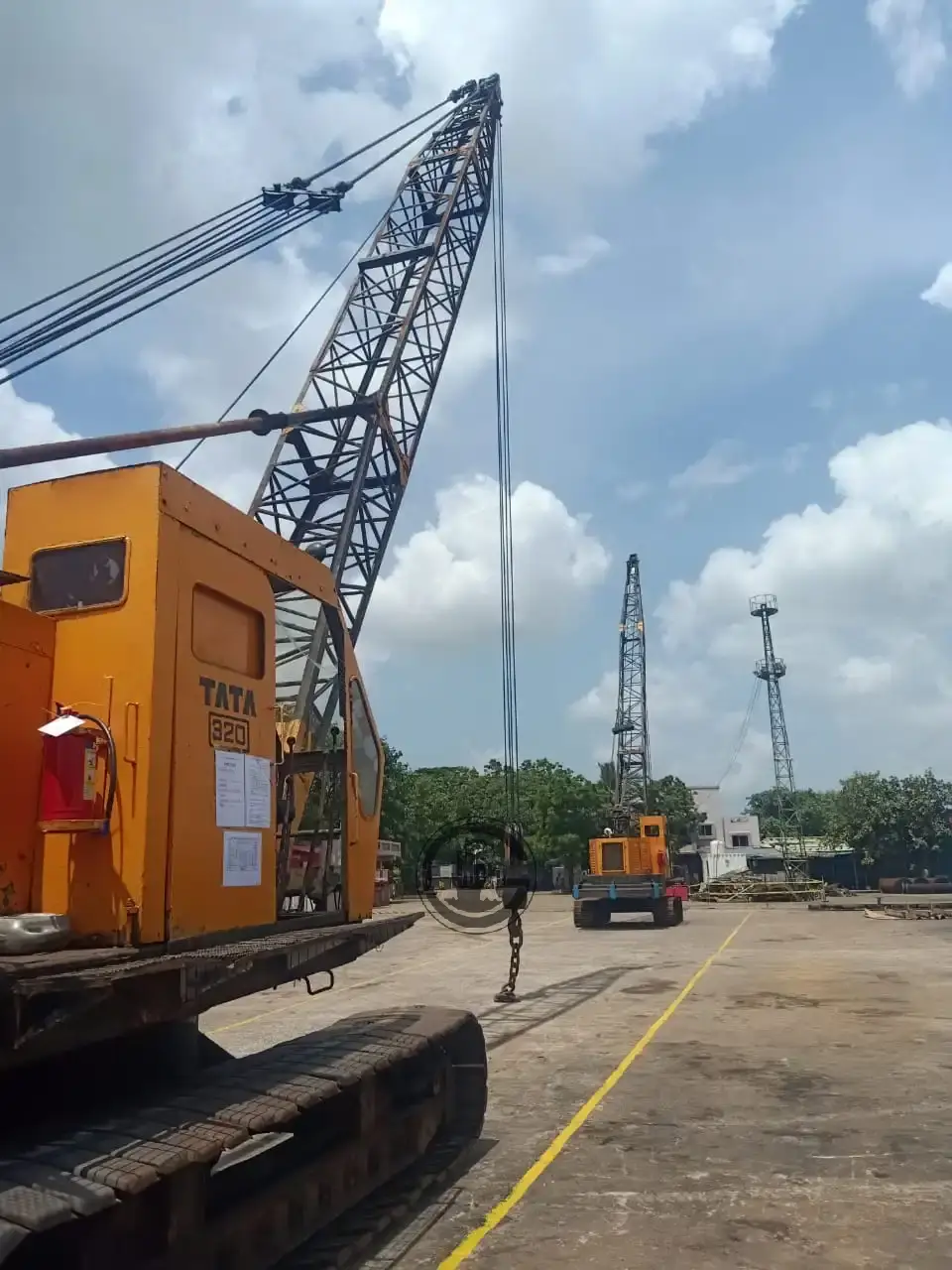 Crane & winch - Shri Gautam Ship Breaking